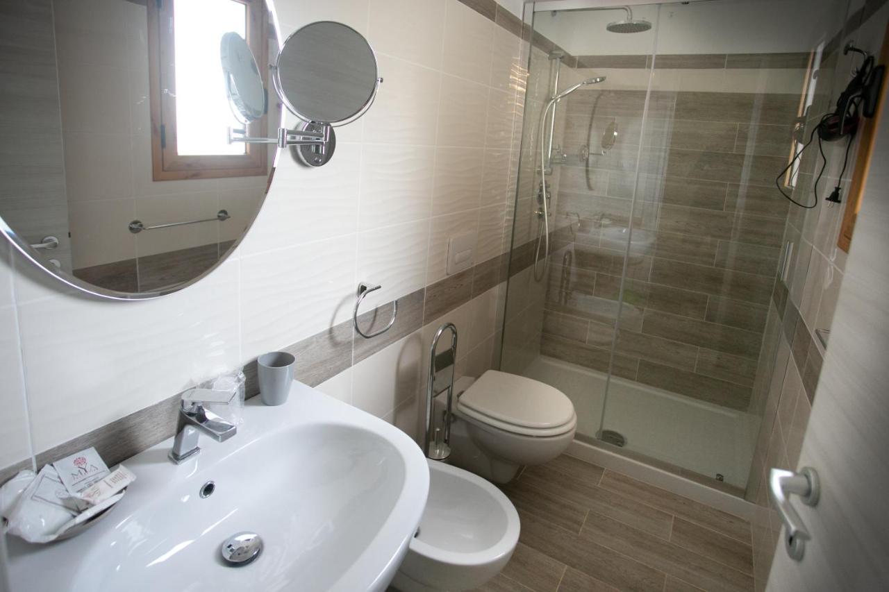 Deluxe Triple Room with Sea View,1104254496:JPEG